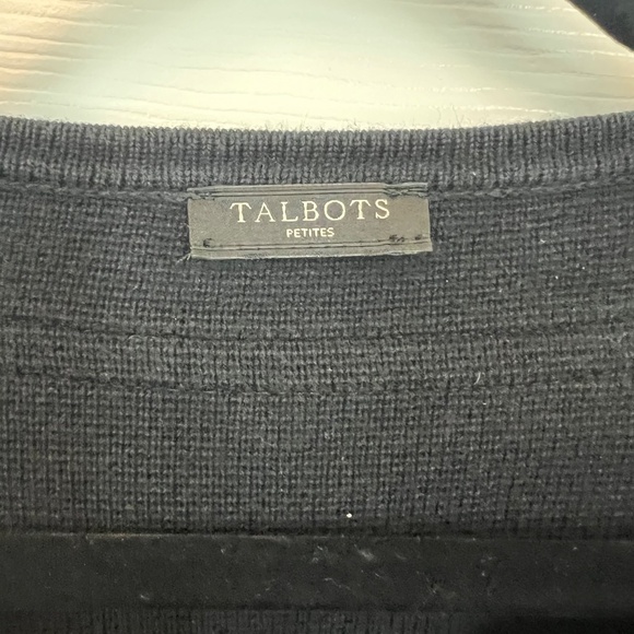 Talbots Petite Woman's Black Cardigan Tight-Knit Sweater Jacket Size - Picture 2 of 4